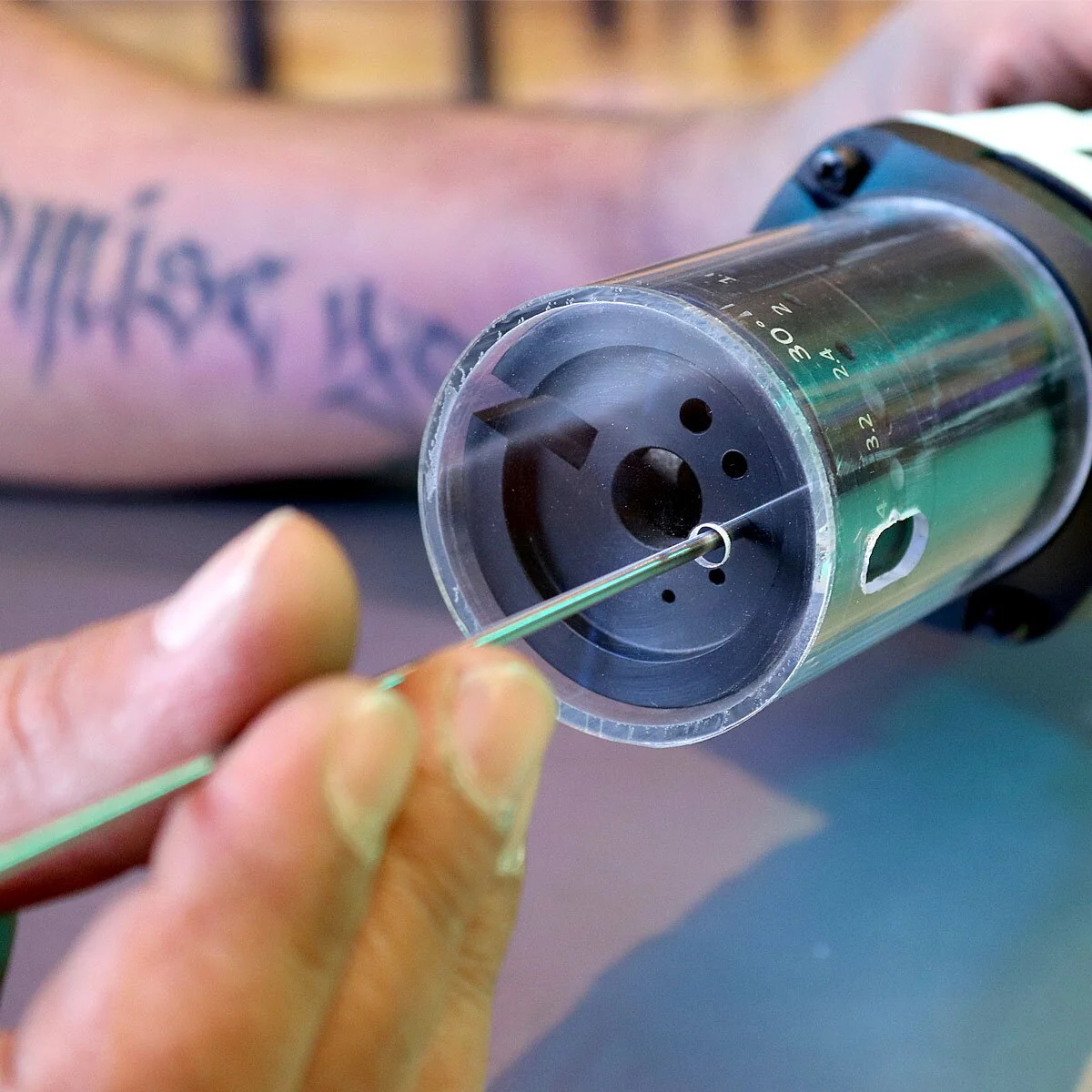 Akku Wolframschleifgerät ATG-20 ST zum Schärfen und Anschleifen von Wolframelektroden - Image 6